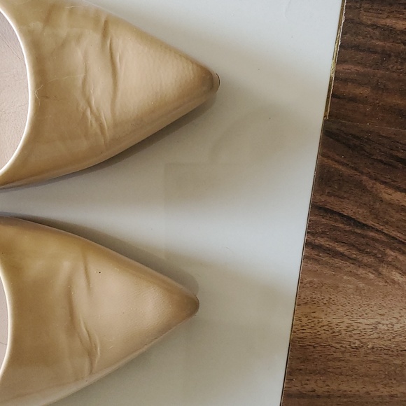 Ted Baker Izlar II Nude Patent Leather Pointy Flats, Womens size 38, US 7.5 - Picture 2 of 4